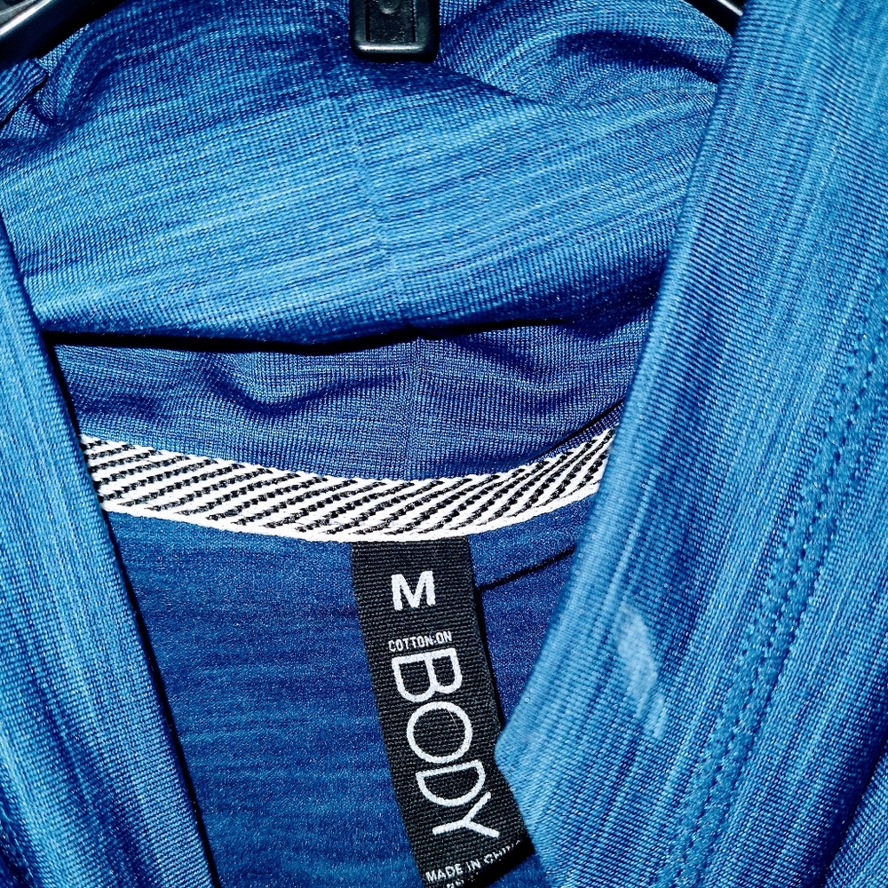 Active Pullover - image 3